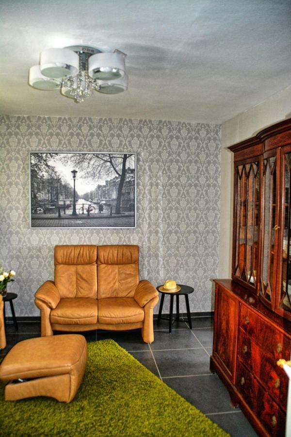 Gaestehaus Ehringhausen 63 Ремшейд Экстерьер фото